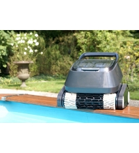 Baseino valymo robotas 7310