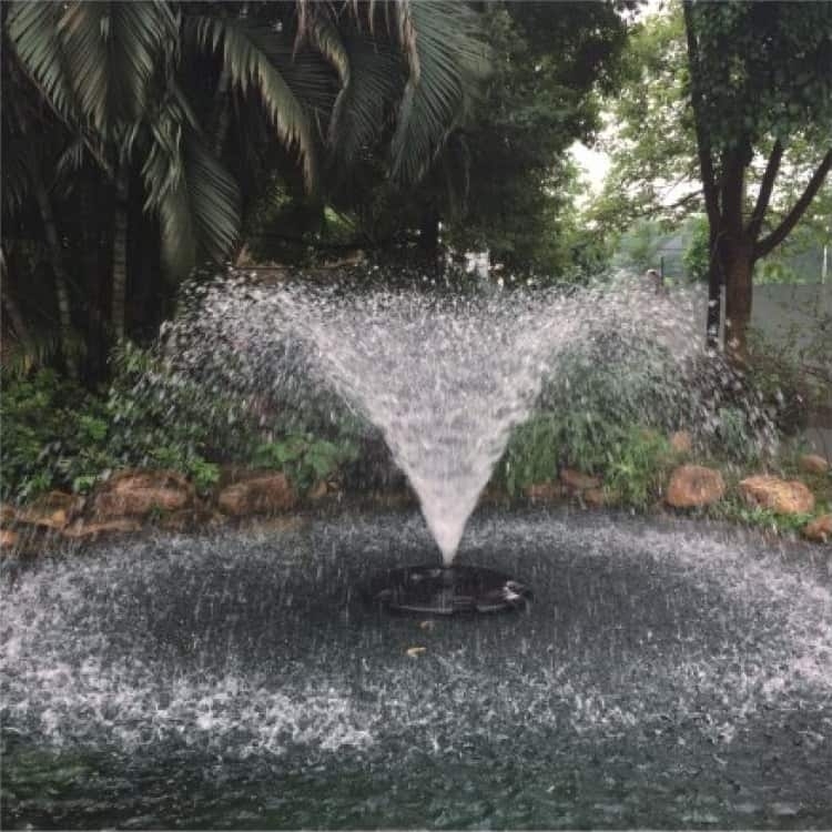 Plaukiojantis fontanas "600"